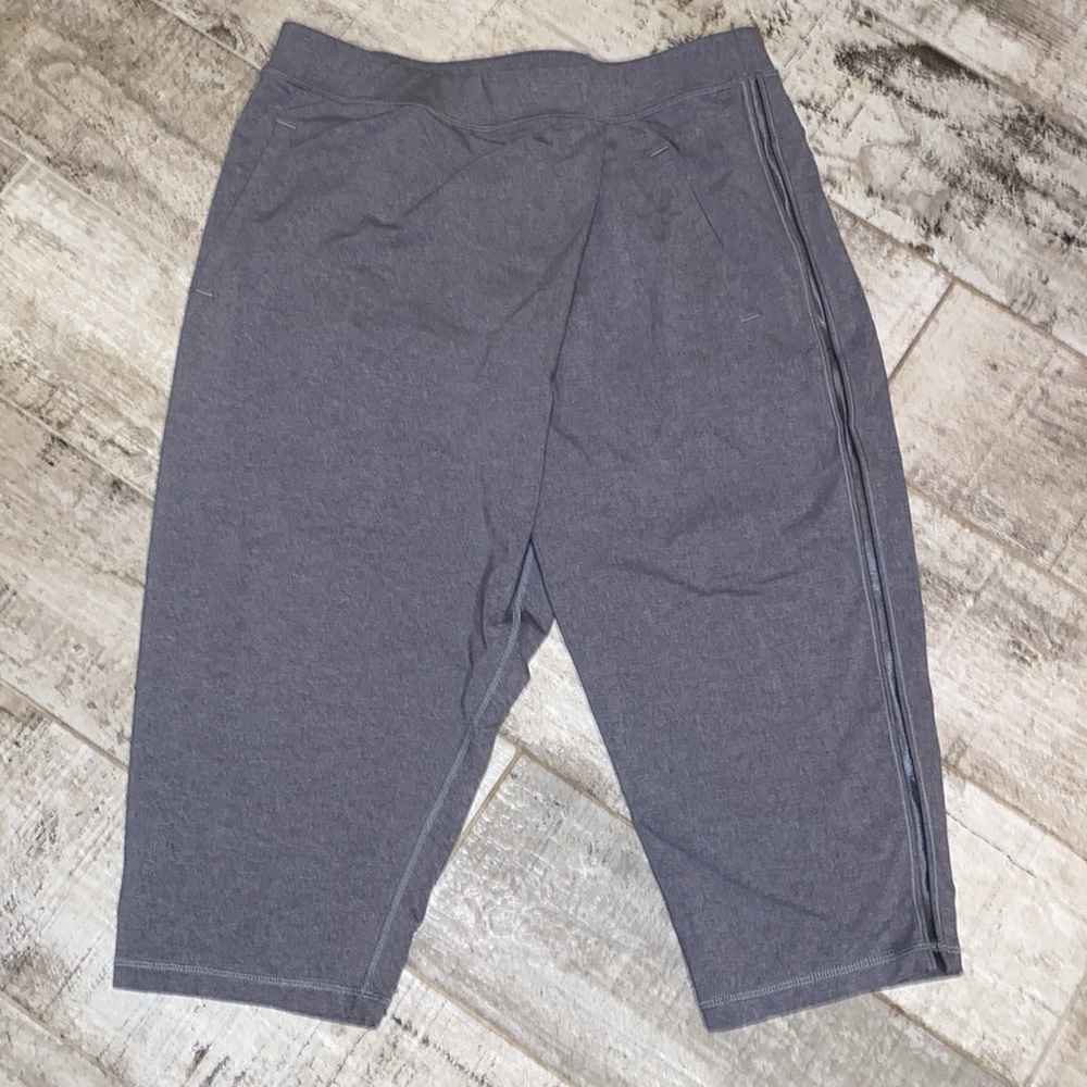 Lululemon Crop
